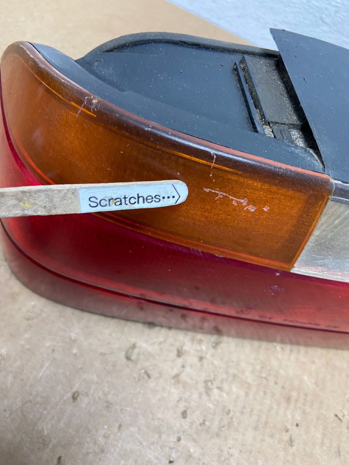 1998 to 2001 BMW E38 7-Series Left Driver LH Side Tail Light AC3333 DG3