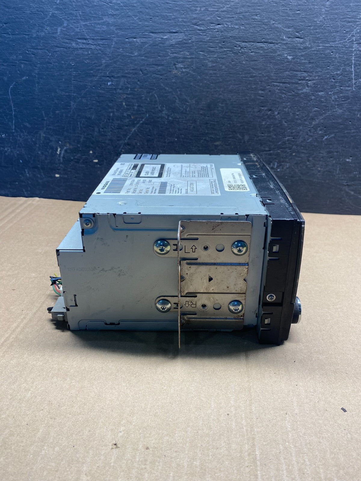 2013 - 2017 Nissan NV200 AM/FM Radio CD Player AM/FM AE7506 DG2