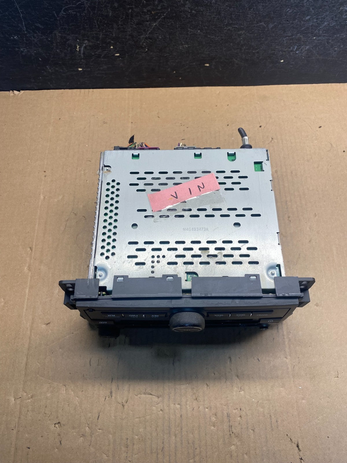 2007 - 2014 Chevrolet GMC Cadillac Buick AM FM CD Radio USB Aux mp3 AE7720 DW4
