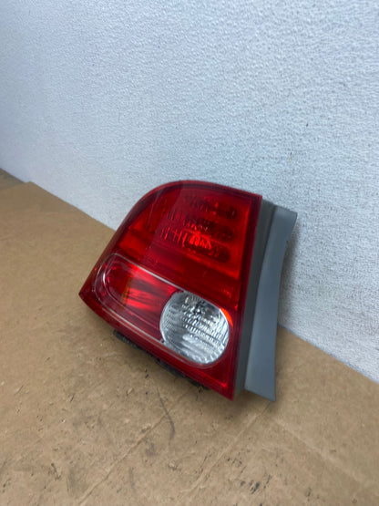 2006 2007 2008 Honda Civic Sedan Left Driver Lh Tail Light AD5253 LK1