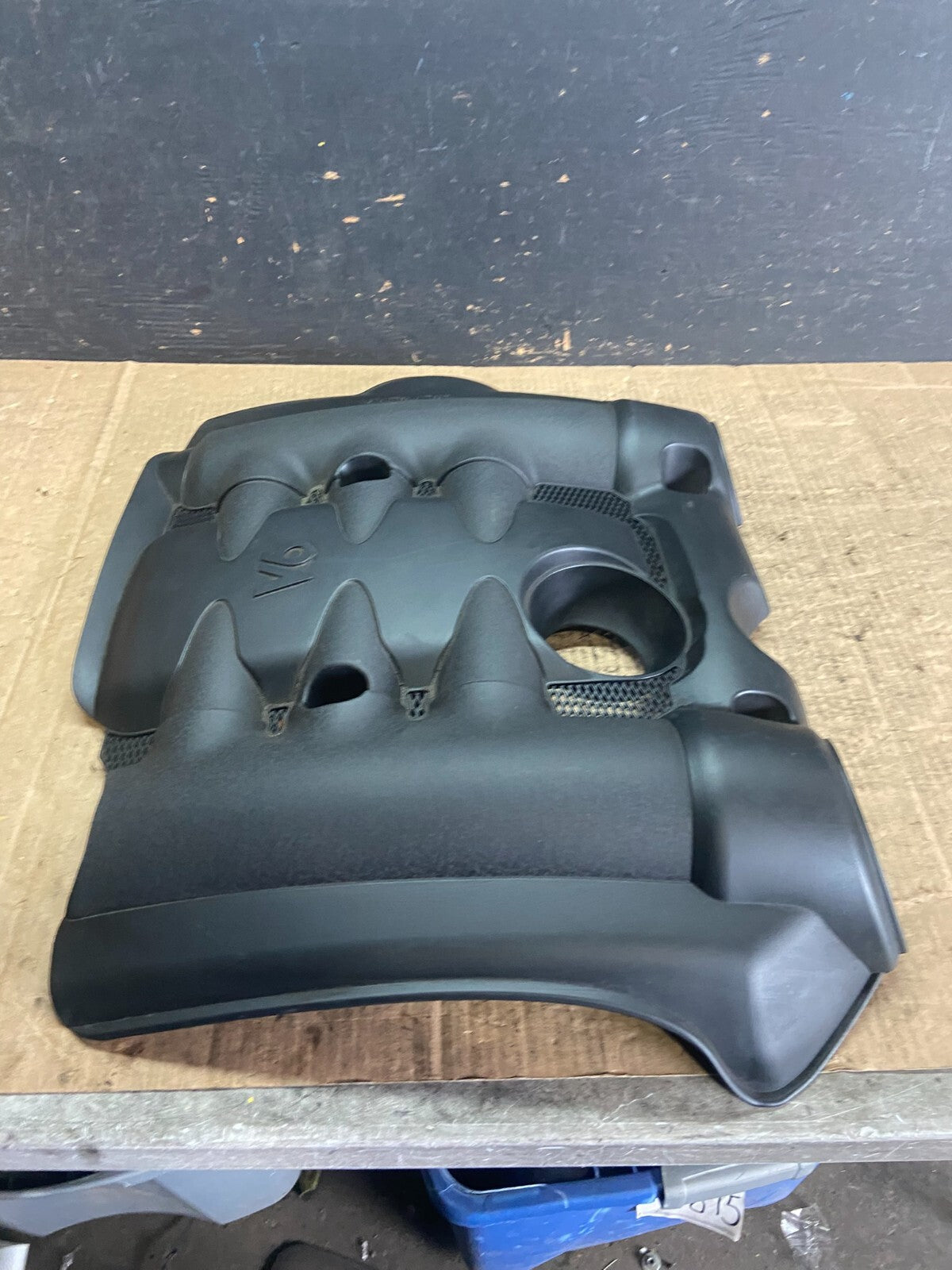 2006 to 2008 Kia Sedona V6 3.8L Engine Motor Cover O3311 PS3