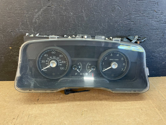2009 to 2011 Mercury Grand Marquis Speedometer Cluster Gauge AD0409 DG0