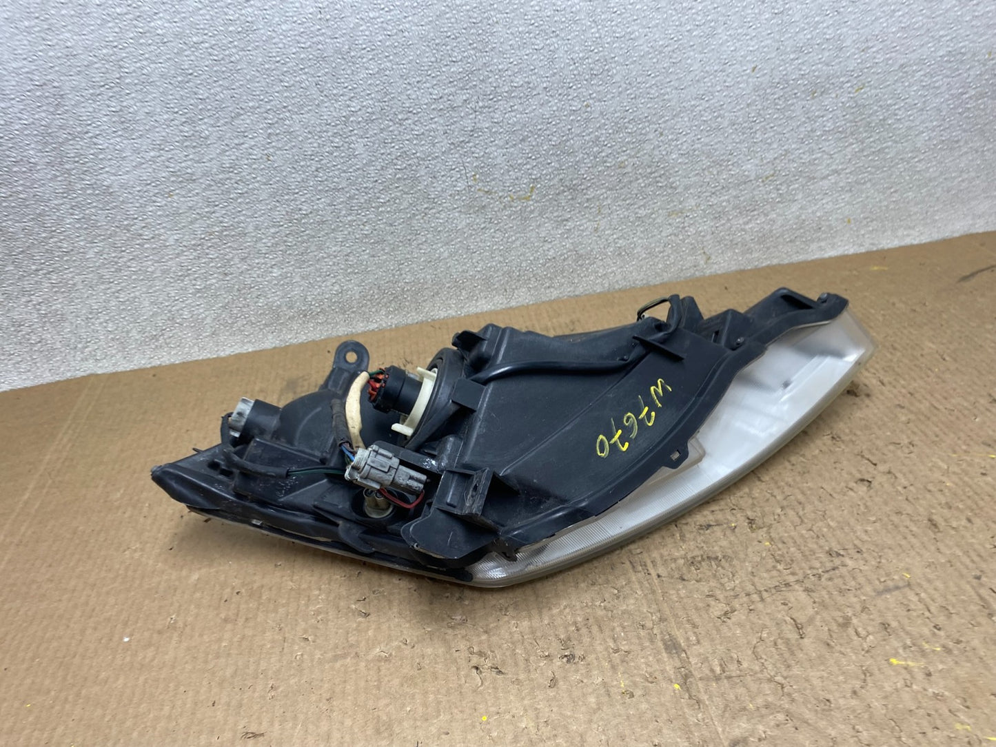 2003 to 2007 Nissan Murano Headlight Halogen Left Driver LH W7670 DW9