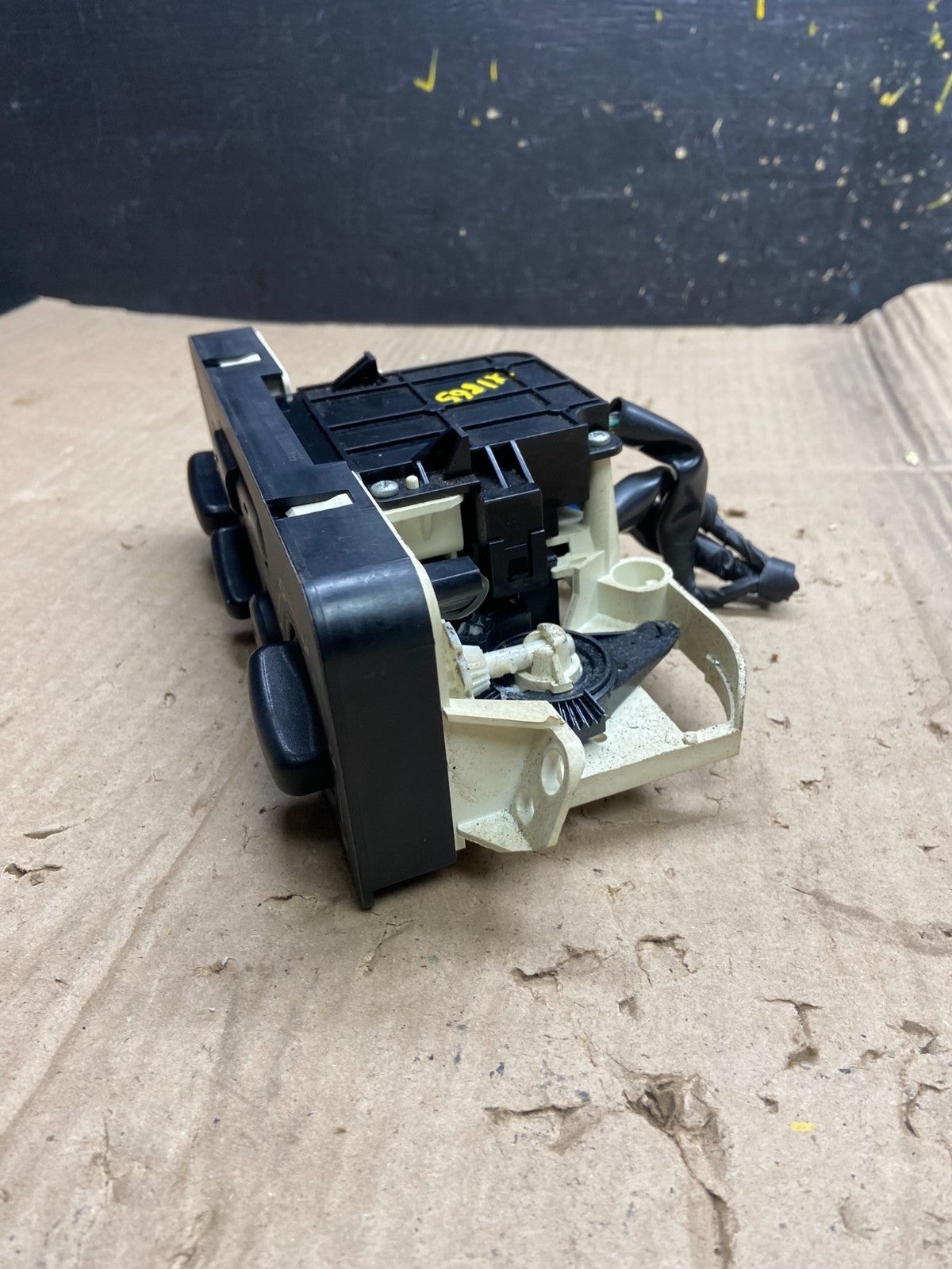 2001-2003 Toyota Sienna A/C Climate Heater Temperature Control Air Vent X1865 DG3