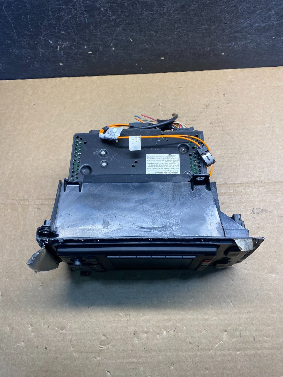 1998 to 2001 Mercedes ML-Class ML320 Radio Navigation Screen Display AF8865 DG4