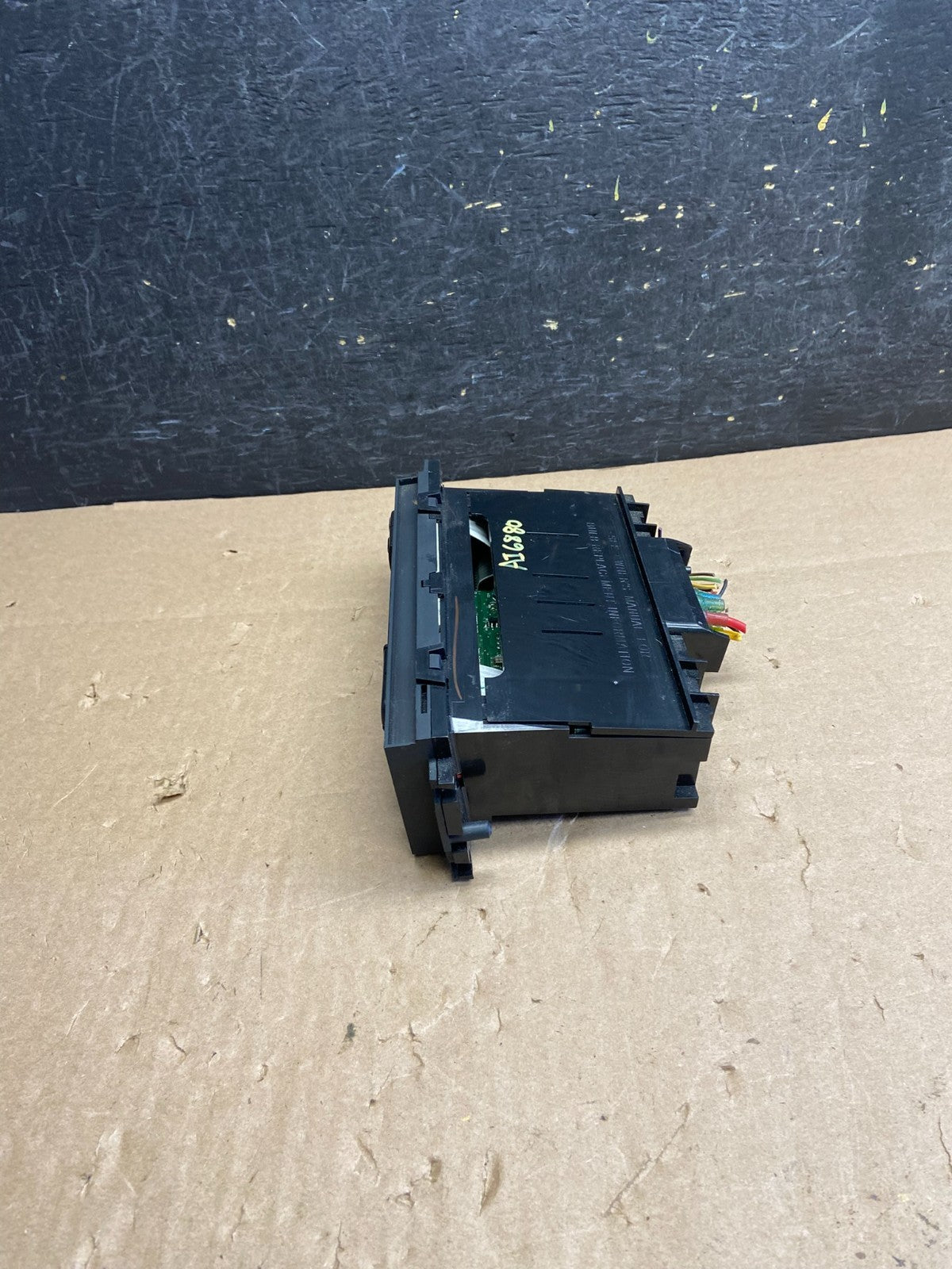 1998 to 2002 Ford Crown Victoria Marquis A/C Heater Climate Control AI6380 DG2