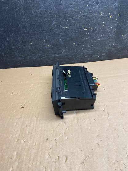 1998 to 2002 Ford Crown Victoria Marquis A/C Heater Climate Control AI6380 DG2