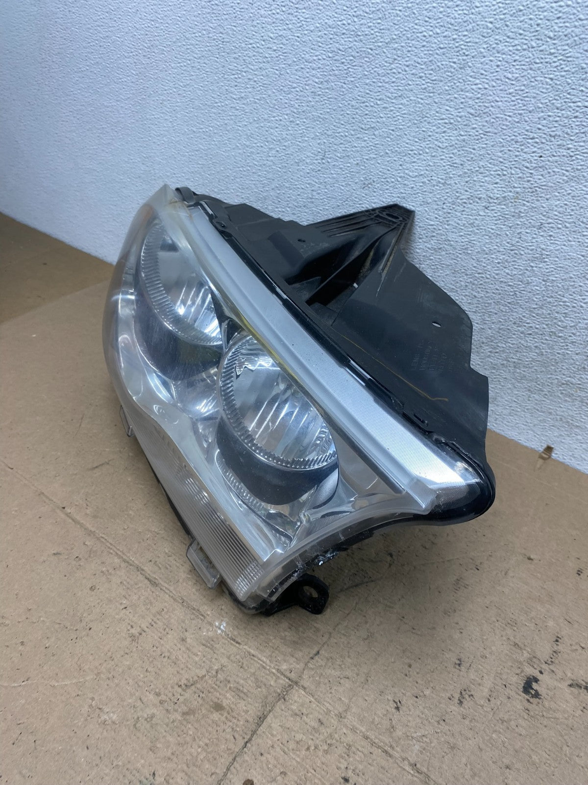 2011 to 2013 Dodge Durango Right Passenger RH Side Headlight AF5140 DW1