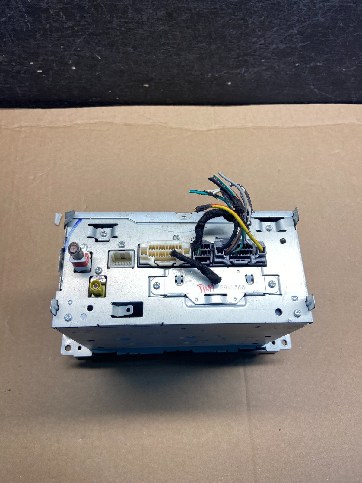 2011-2016 Chrysler Town Country Screen Display Player Satelite Radio AF9247 DG5