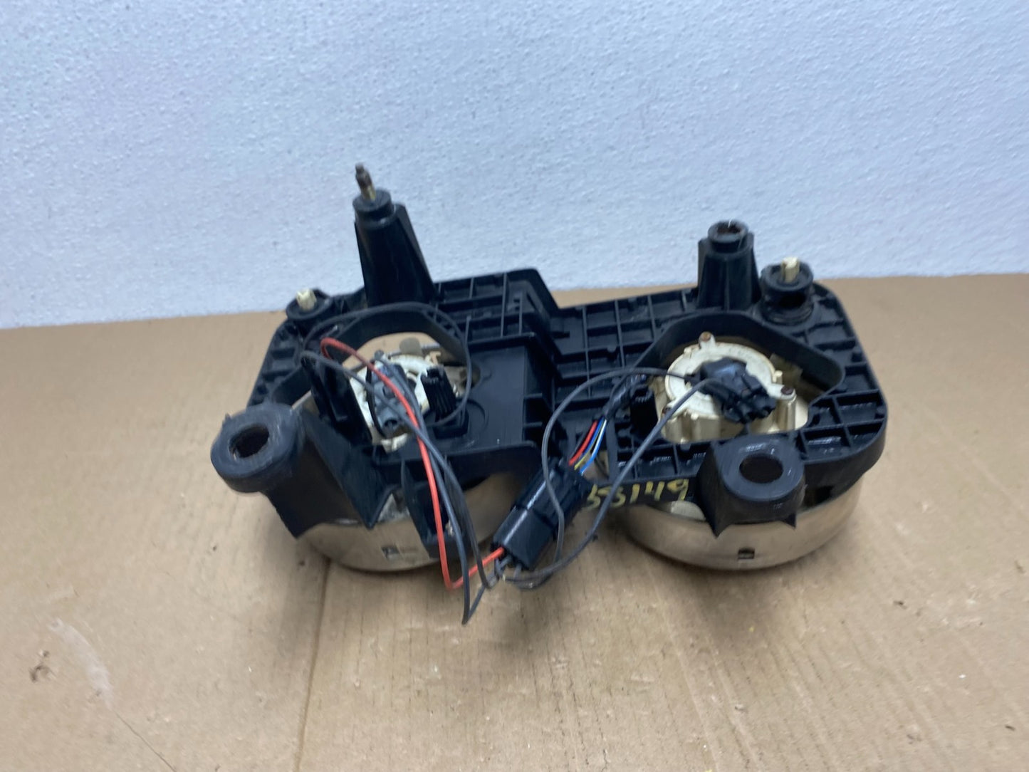 1995 to 1997 Jaguar XJ6 Left Driver LH Side Headlight OEM AB8149 DG7