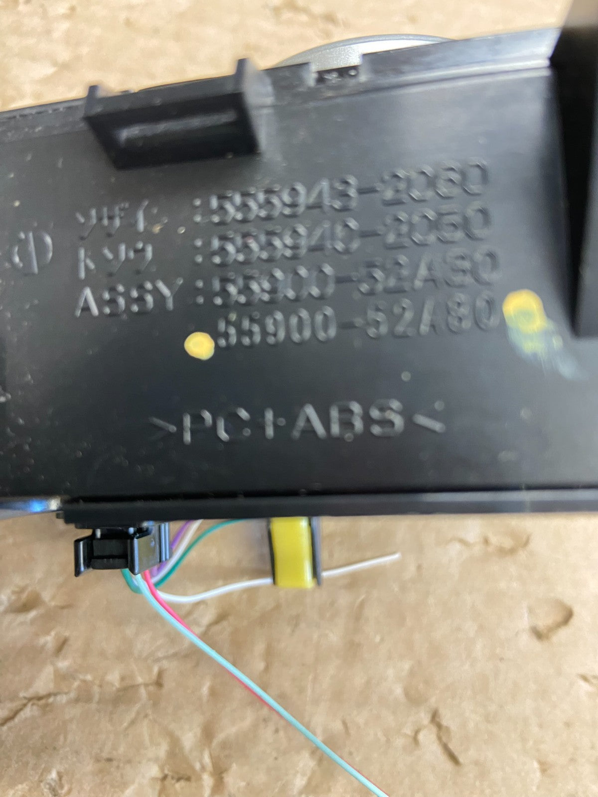 2015 2016 2017 Toyota Prius C A/C Heater Climate Control Unit Switch af2696 DG4