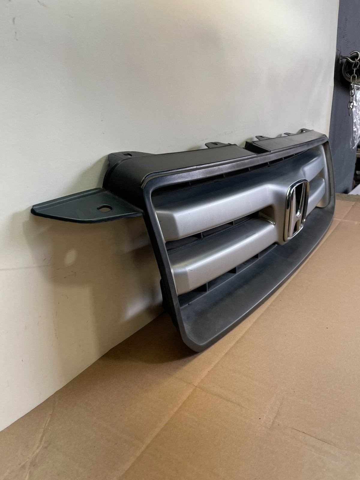 2006 2007 2008 Honda Pilot Front Upper Grill Grille AH0511 DG2