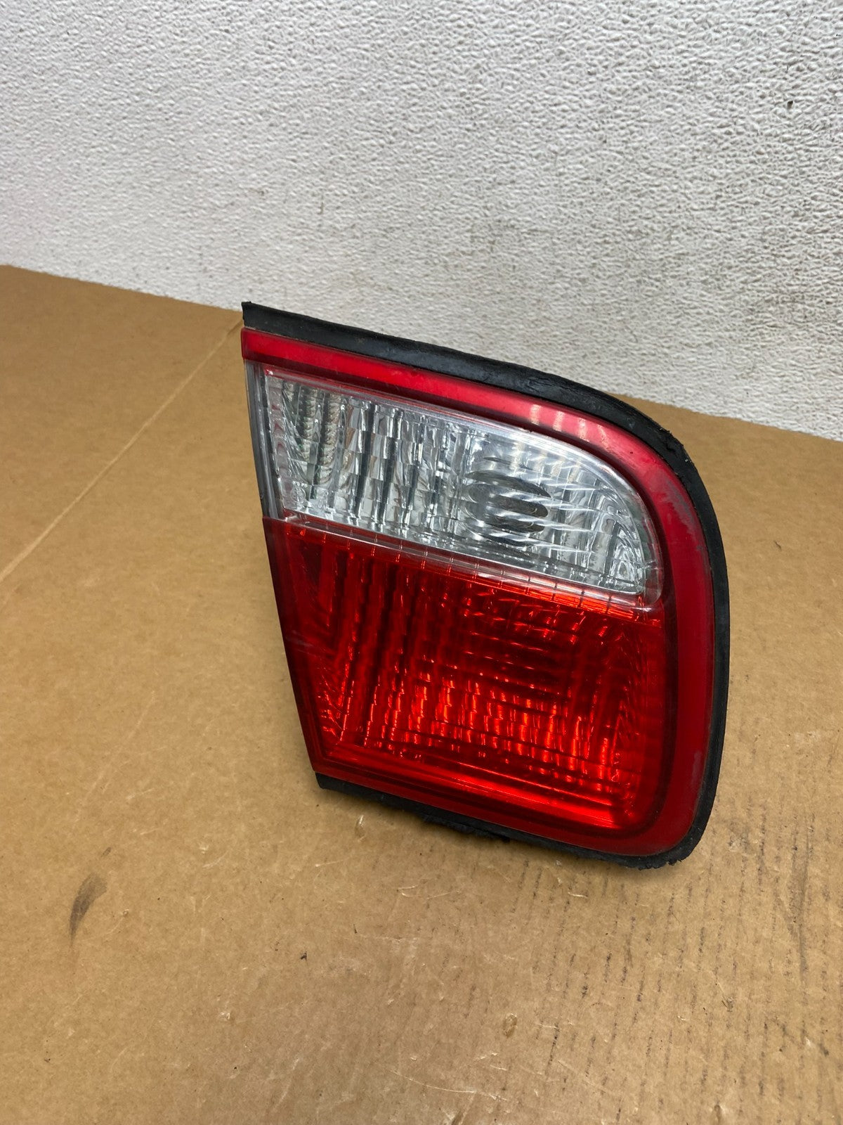 1999 2000 Mazda Millenia Left Driver LH Side Inner Tail Light ad9026 DG0