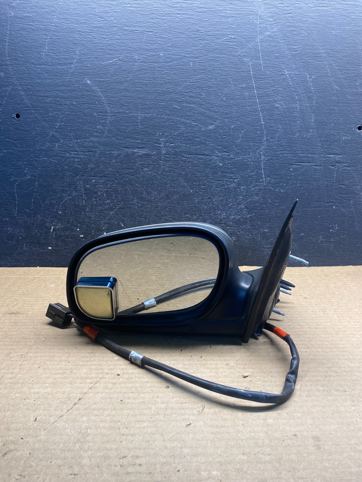2003 - 2011 Ford Crown Victoria Left Driver LH View Heated Mirror AF4172 DW9