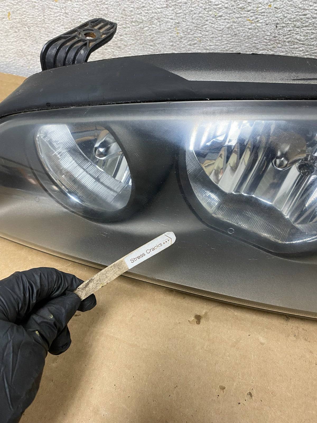 2004 2005 2006 Hyundai Elantra Left Driver LH Halogen Headlight AH8253 DW4