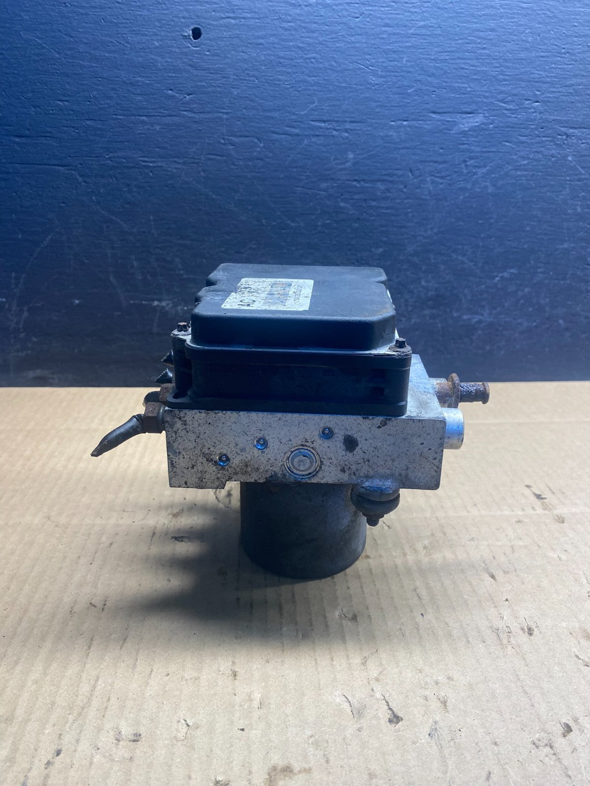 2008 GMC Yukon Chevrolet Tahoe ABS Anti Lock Brake Pump AD0470 DW4