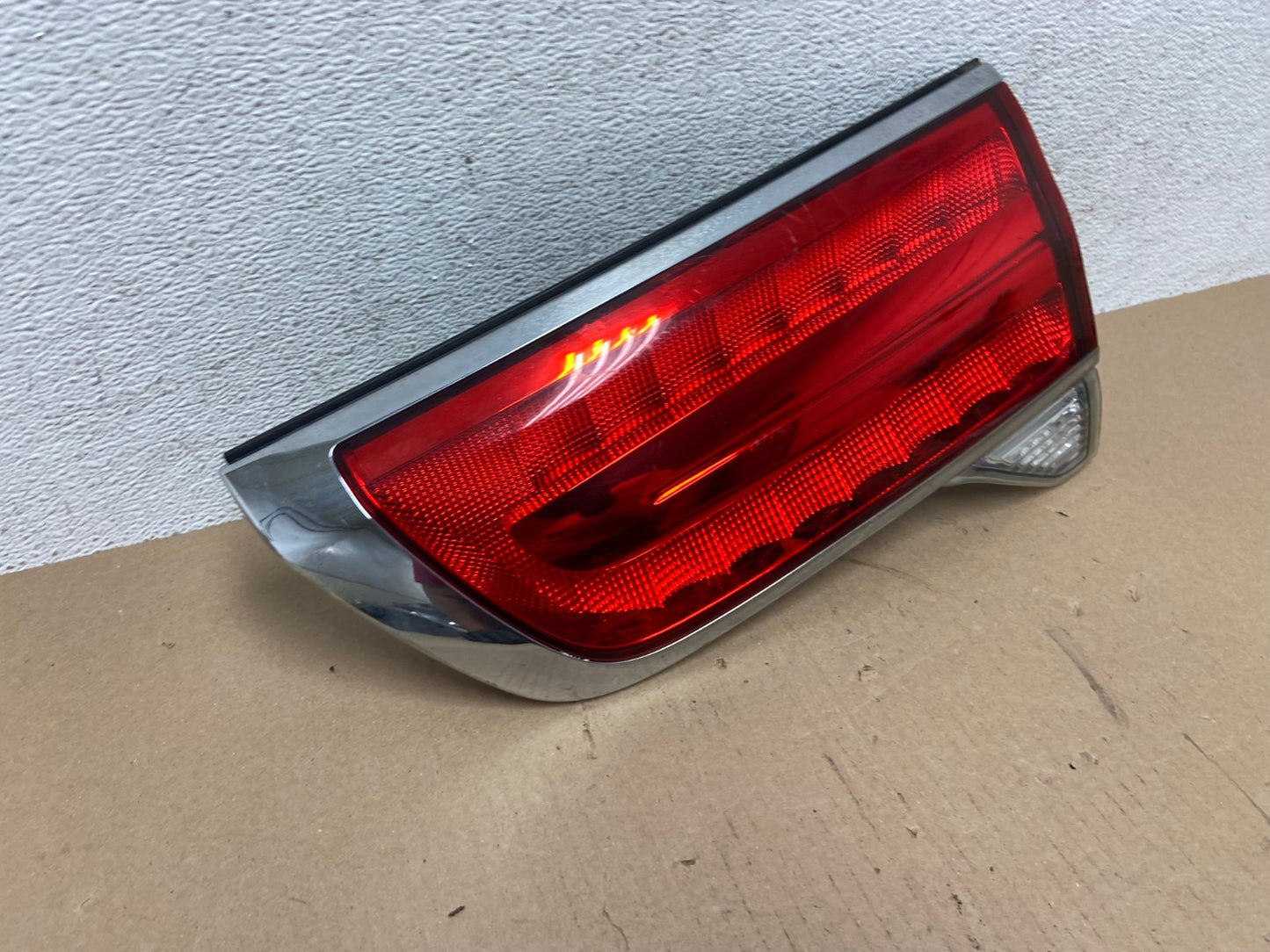 2011 to 2015 Lincoln MKX Right Passenger RH Side Inner Tail Light AE7209 LK2