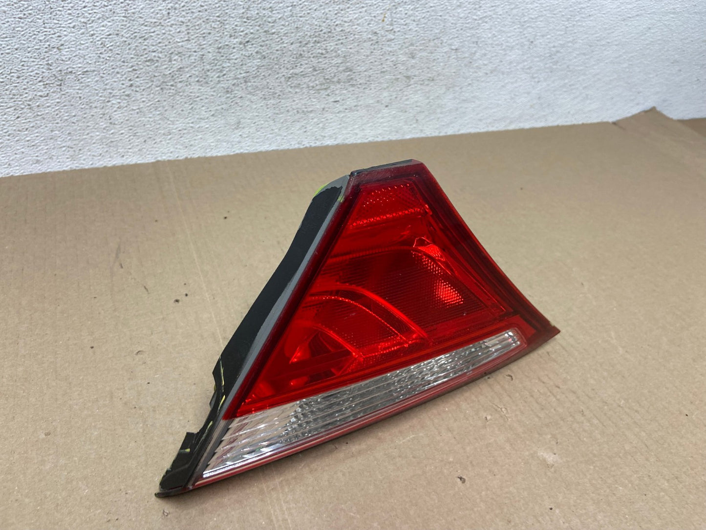 2015 - 2017 Toyota Camry Right Passenger RH Side Tail Light Inner AE6940 LK2