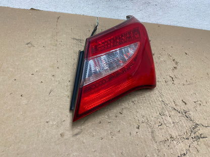 2011-2014 Chrysler 200 Sedan Right Passenger Side RH Tail Light AF8412 DW2