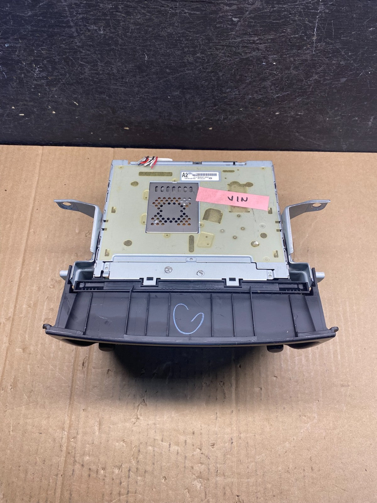 2006 to 2010 Toyota Sienna AM FM CD Screen Display Radio AG3783 DG4