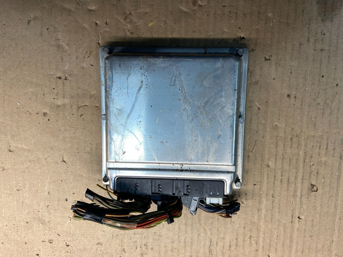 2003 to 2006 Mercedes S430 S500 ECU ECM Engine Control Module Unit AC0530 DG0