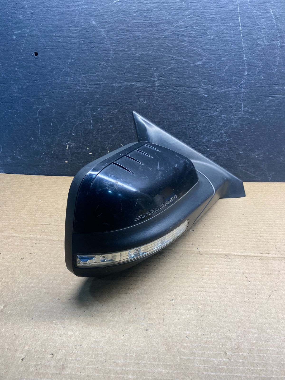 2011 to 2015 Ford Explorer Right Passenger View Door Mirror AF6787 DW1