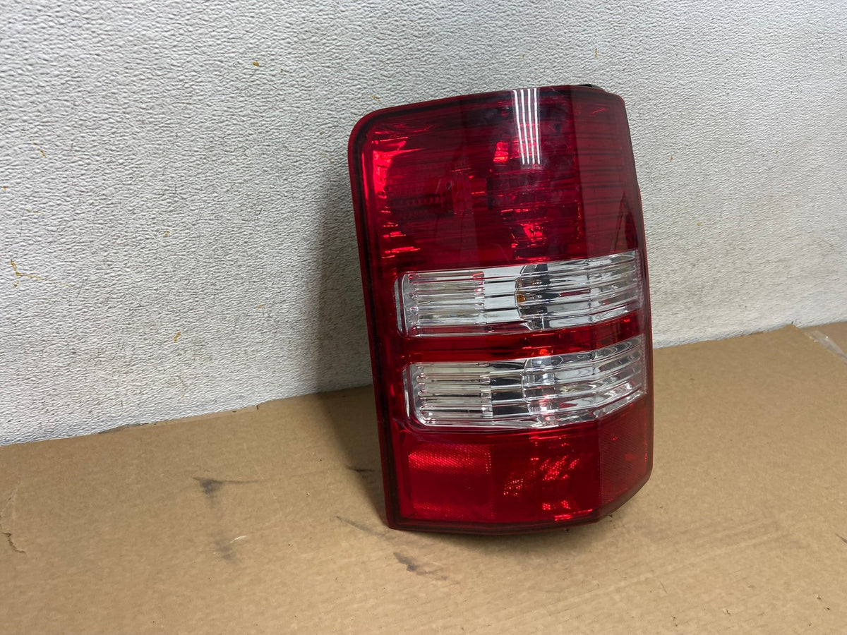 2008 to 2012 Jeep Liberty Left Driver Side Lh Tail Light AH4491 LK1