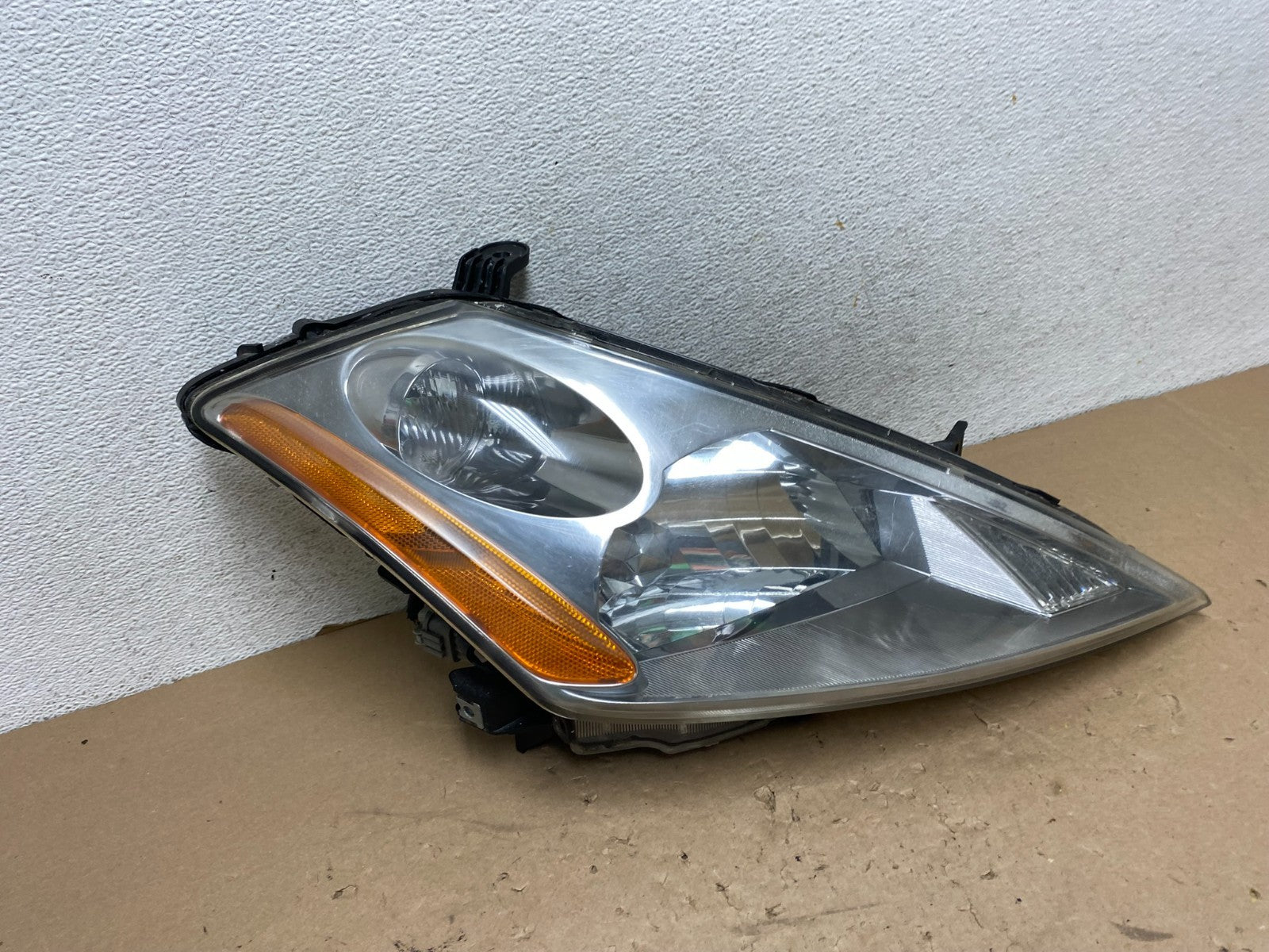 2003 to 2007 Nissan Murano Right Passenger RH Headlight Halogen AG4306 DW1