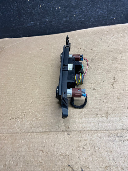 2007 - 2014 Chevrolet Tahoe Yukon Pedal Traction Control Switch AH3954 DG2