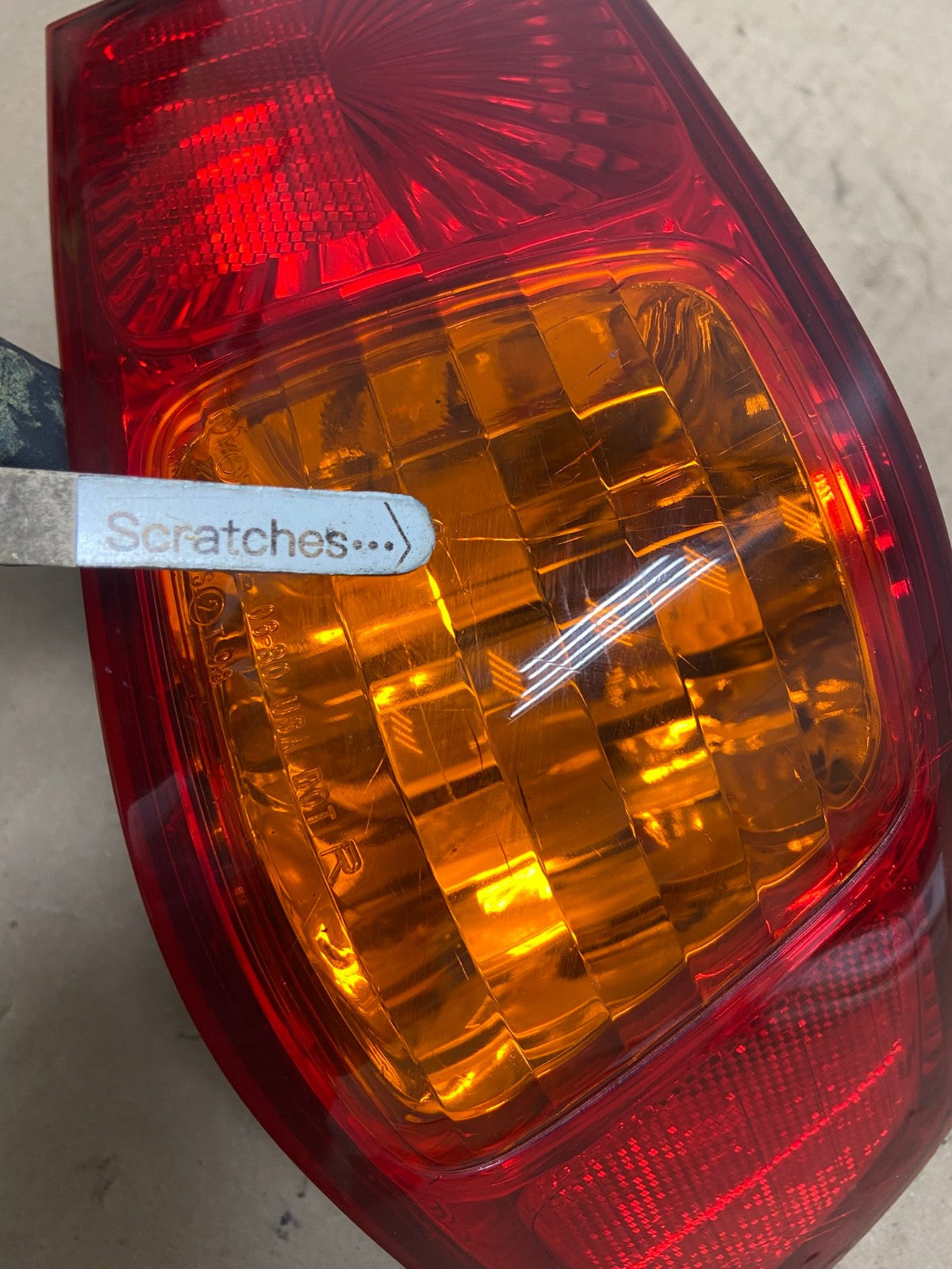 2000 to 2001 Toyota Camry Right Passenger Rh Tail Light AG4683 LK3