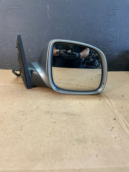 2007 to 2009 Audi Q7 Right Passenger Side Door View Power Mirror AE0981 DW9