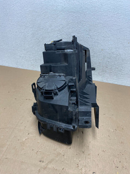 2007 to 2010 BMW X3 Right Passenger Rh Side Halogen Headlight AG6788 DW9