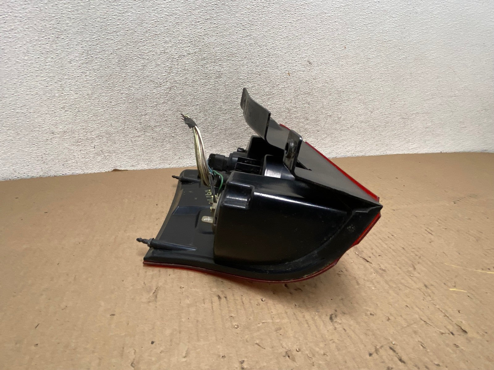 2011 - 2018 Dodge Grand Caravan Right Passenger RH Tail Light Led AG7992 LK8