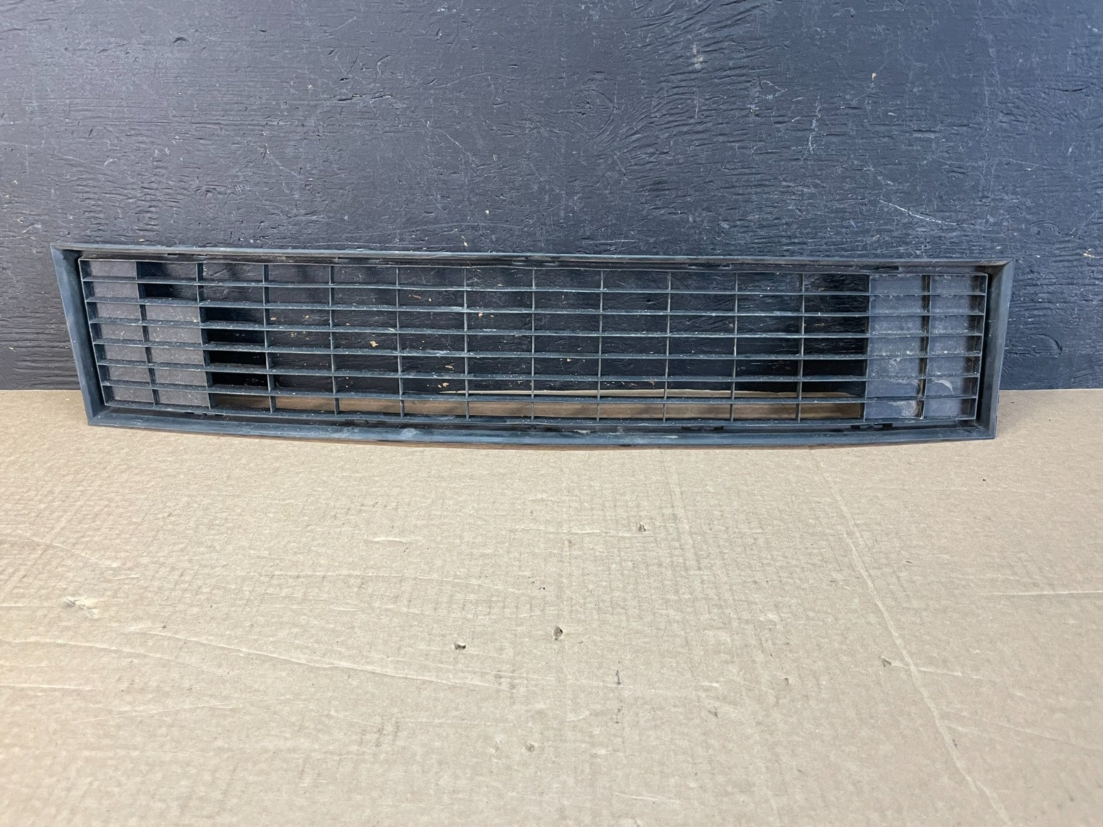 2011 to 2015 Ford Explorer Lower Front Grill Grille AF5294 DG0