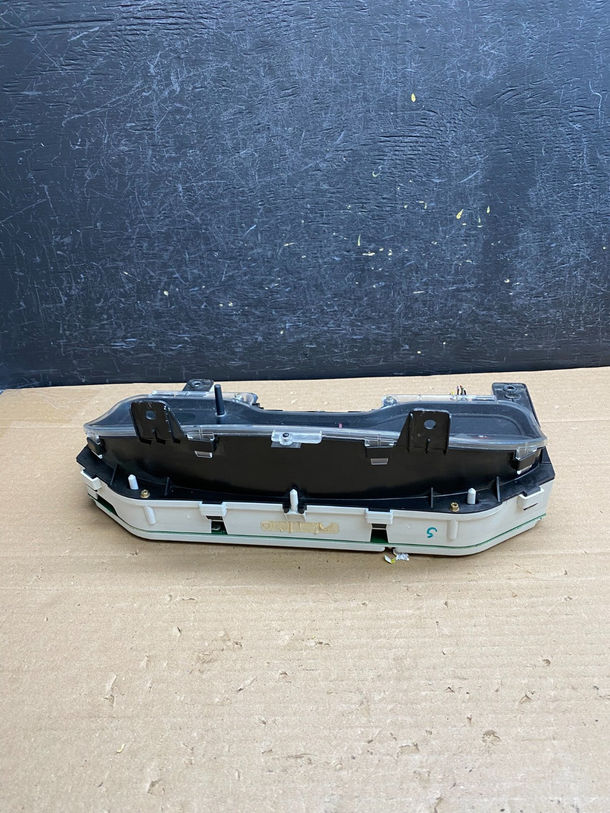 2000 2002 Ford Expedition Speedometer Instrument Gauge Cluster AG5252 DG4