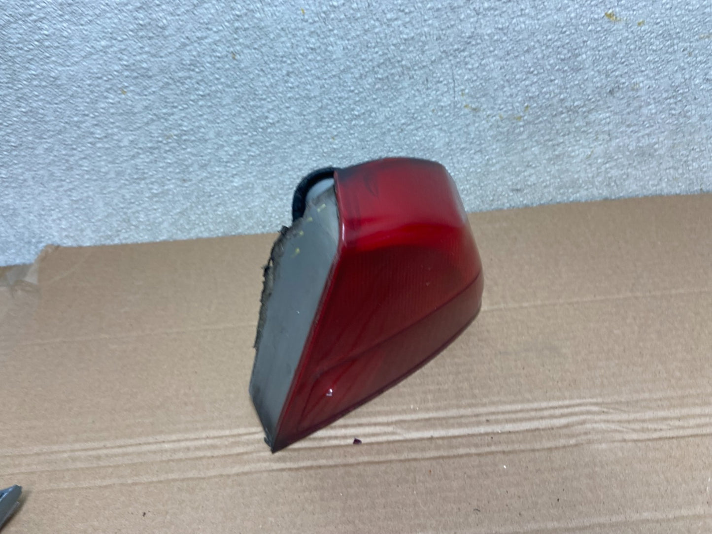 2001 2002 Honda Civic Sedan Right Passenger Rh Side Tail Light AB0937 LK2