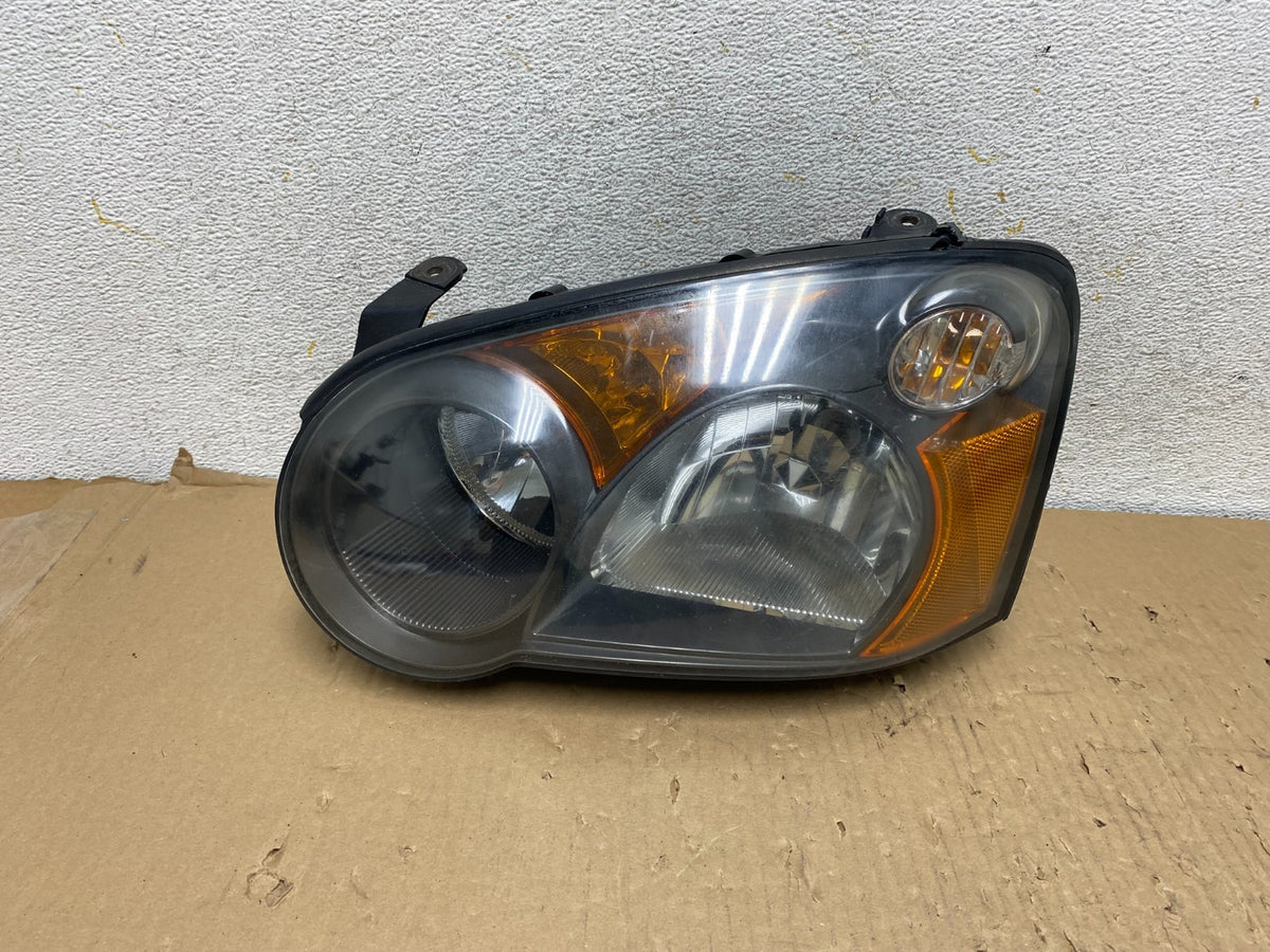 2004 to 2005 Subaru Impreza Left Driver LH Side Halogen Headlight AH2841 DG0