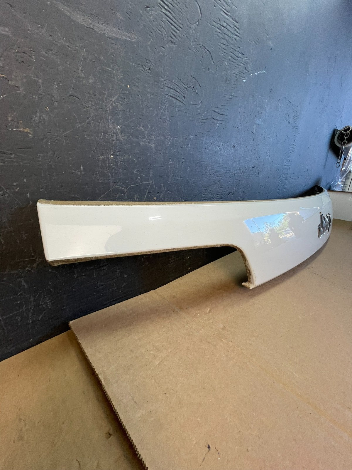 2014-2016 Jeep Grand Cherokee Tailgate Lift Gate Rear Hatch w/Camera ad0065 DG2