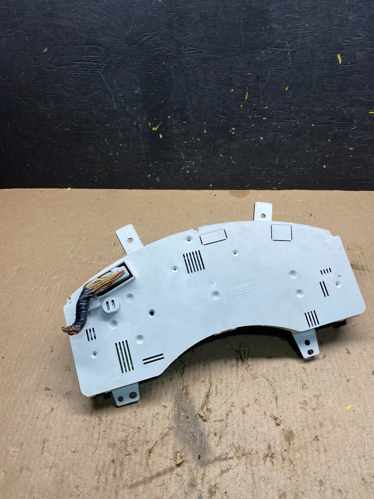 2004 to 2005  Nissan Titan Speedometer Cluster Gauge Bezel q9351 DG5
