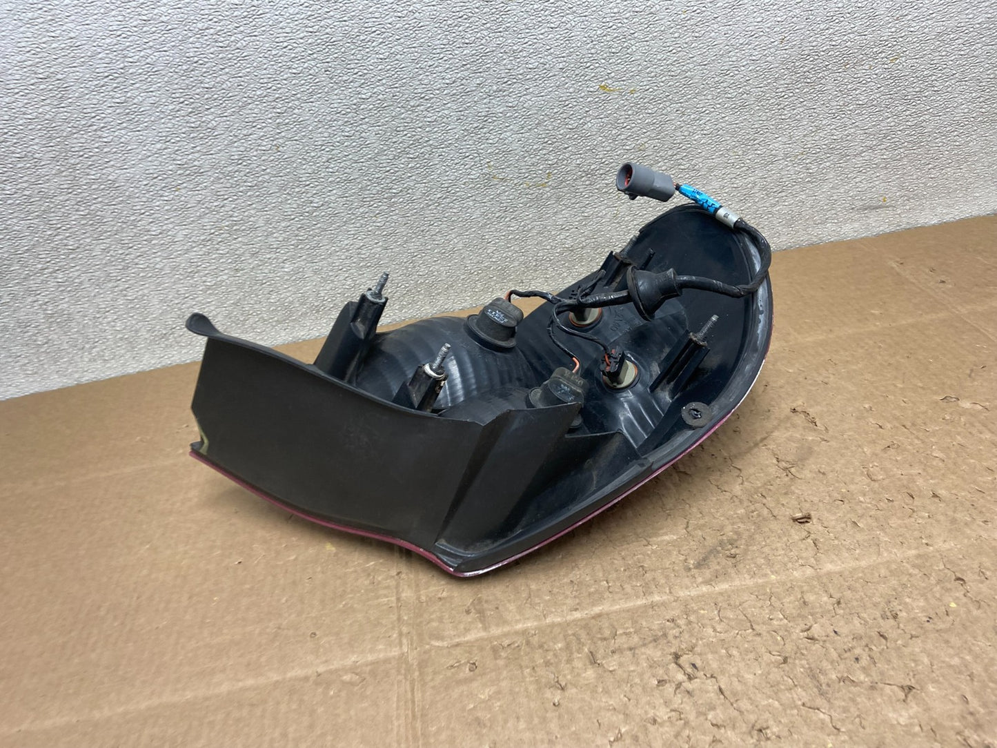 1998 to 2002 Lincoln Continental Right Passenger Rh Side Tail Light Oem Z0902 DW5