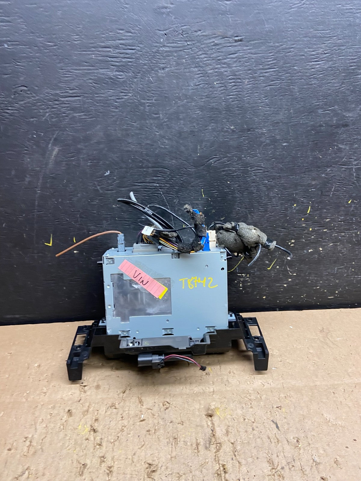 2012 to 2013 Land Rover Range Rover LR4 Radio Gps Cd Mechanism t8742 DG4