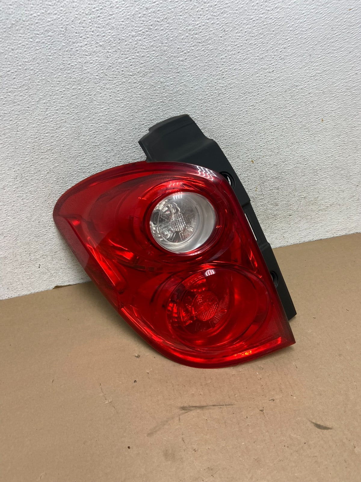 2010 to 2015 Chevrolet Equinox Left Driver Lh Side Tail Light AG3347 LK2