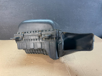 2003 to 2018 Dodge Ram 1500 2500 5.7L Air Cleaner Filter Box af5332 DG4