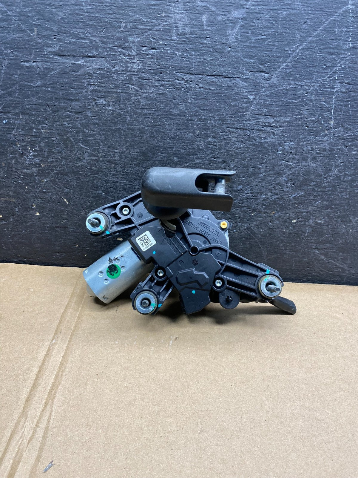 2017 to 2021 Nissan Rogue Rear Windshield Wiper Motor ag3694 DG0