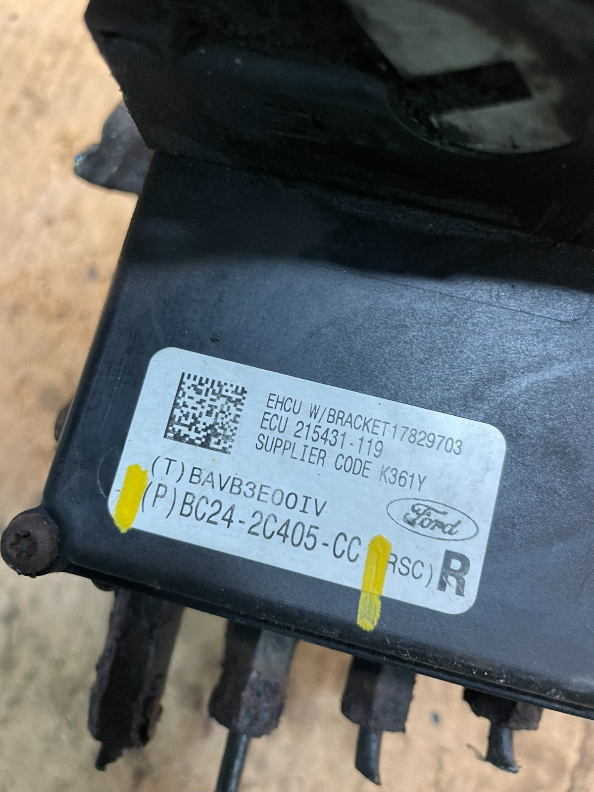2011-2014 Ford E-150 E150 E250 E350 ABS Anti-Lock Brake Pump Module t7106 DG6