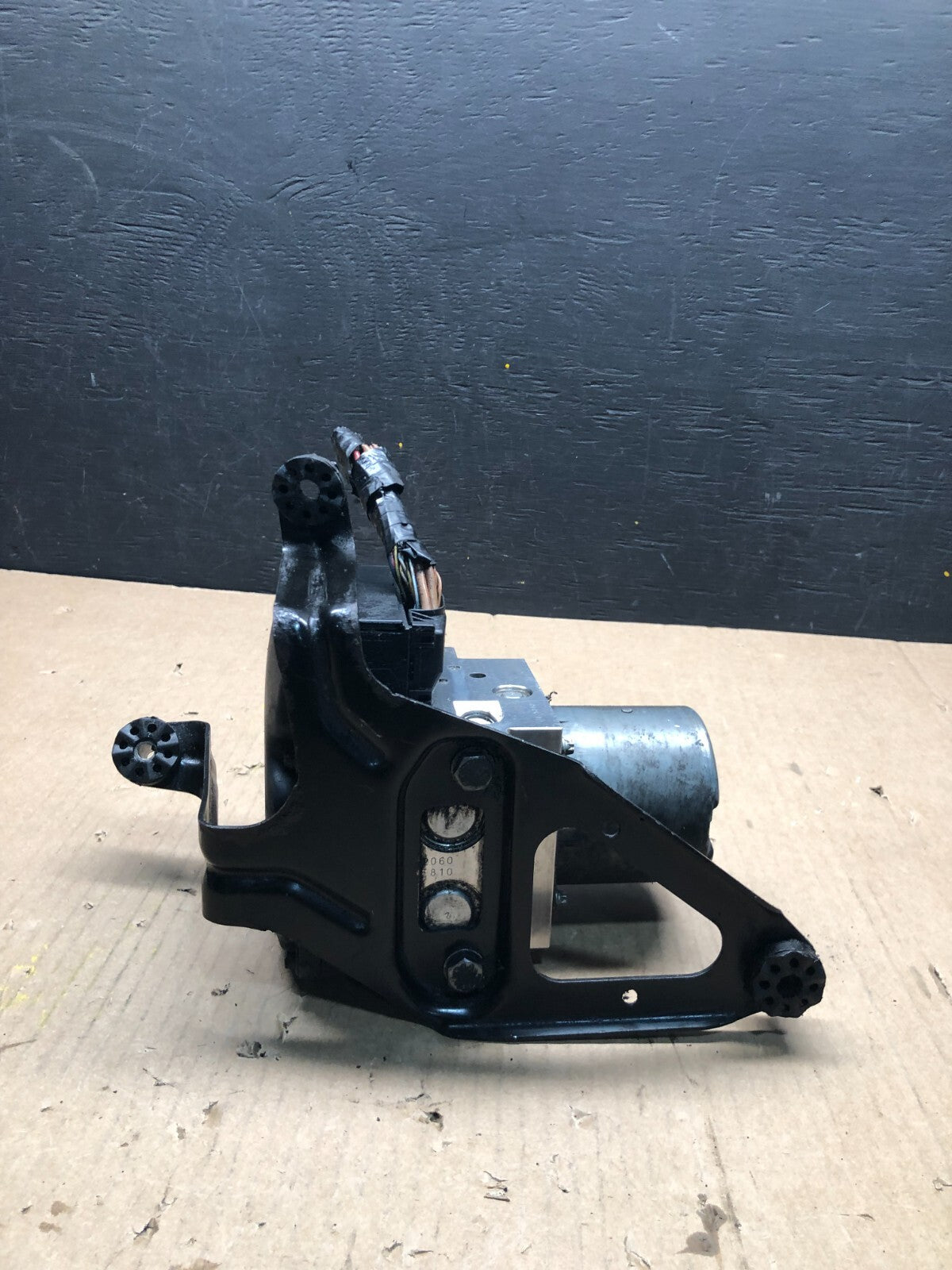 2007 to 2010 BMW X5 E70 ABS Anti-Lock Brake Pump 3451 6795779 G4192 PS1