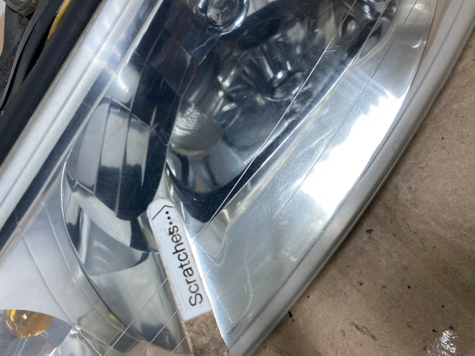 1999 to 2002 Lincoln Continental Left Driver LH Side Headlight AE5062 DW3