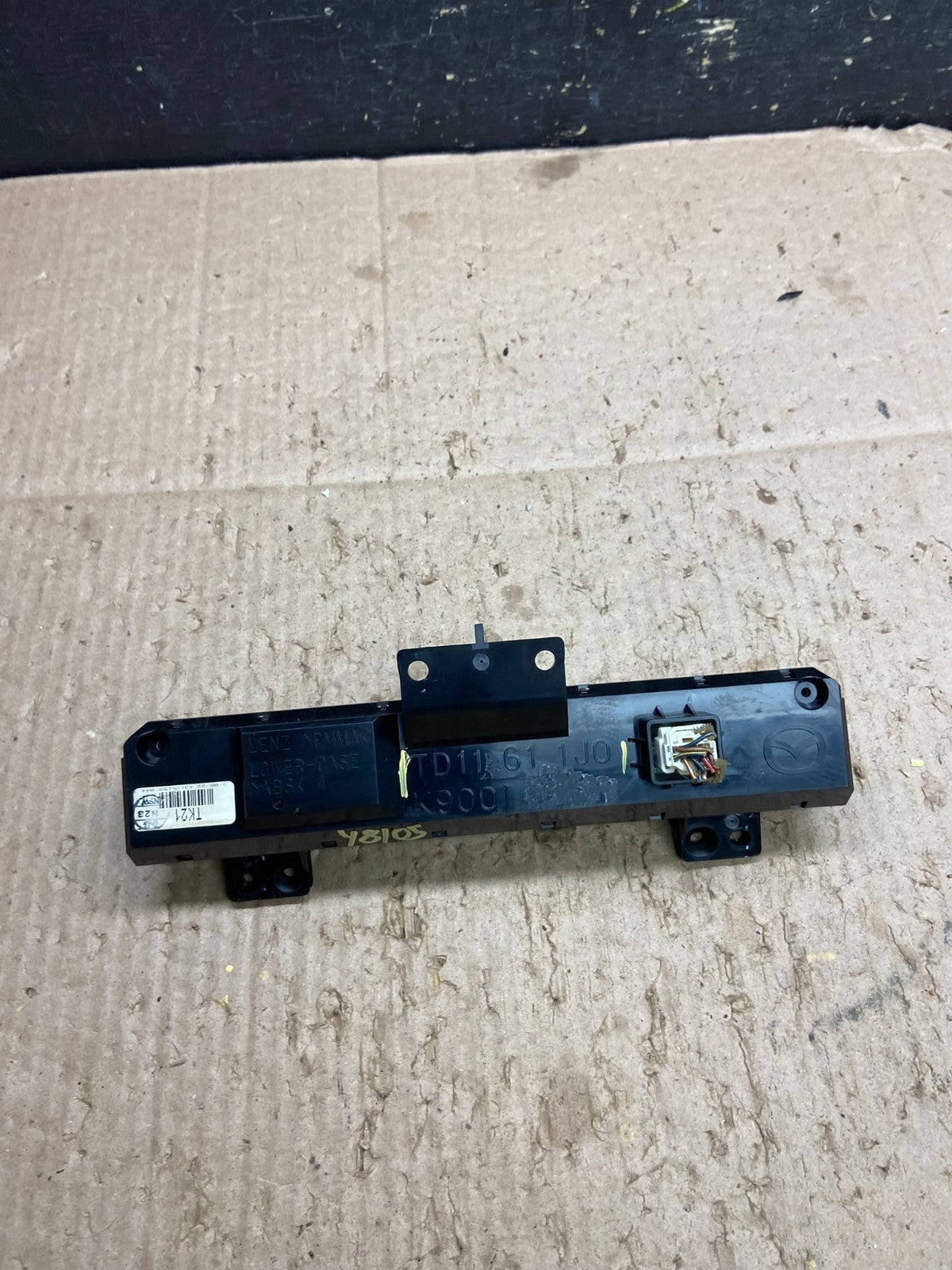 2008 to 2015 Mazda CX-9 Clock Information Display Screen TD11611J0 Y8105 DG3
