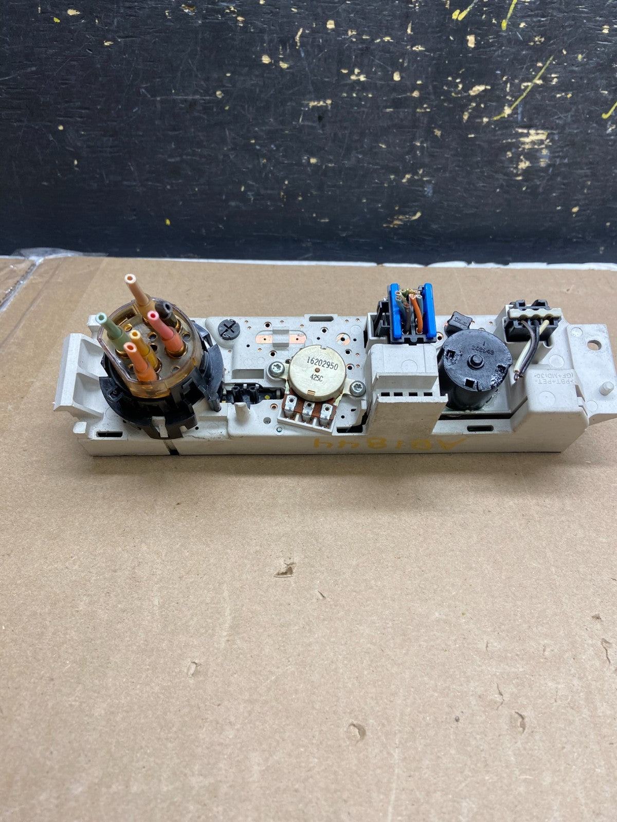 2001 - 2007 GMC Chevrolet Express 1500 Climate Control A/C AB1844 DG3