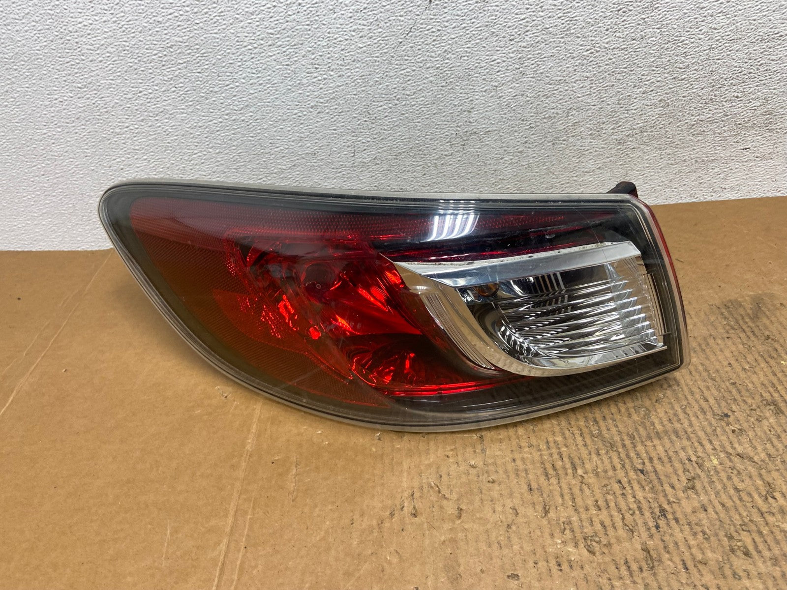 2010 2011 2012 2013 Mazda 3 Left Driver Lh Side Tail Light AE1598 LK0